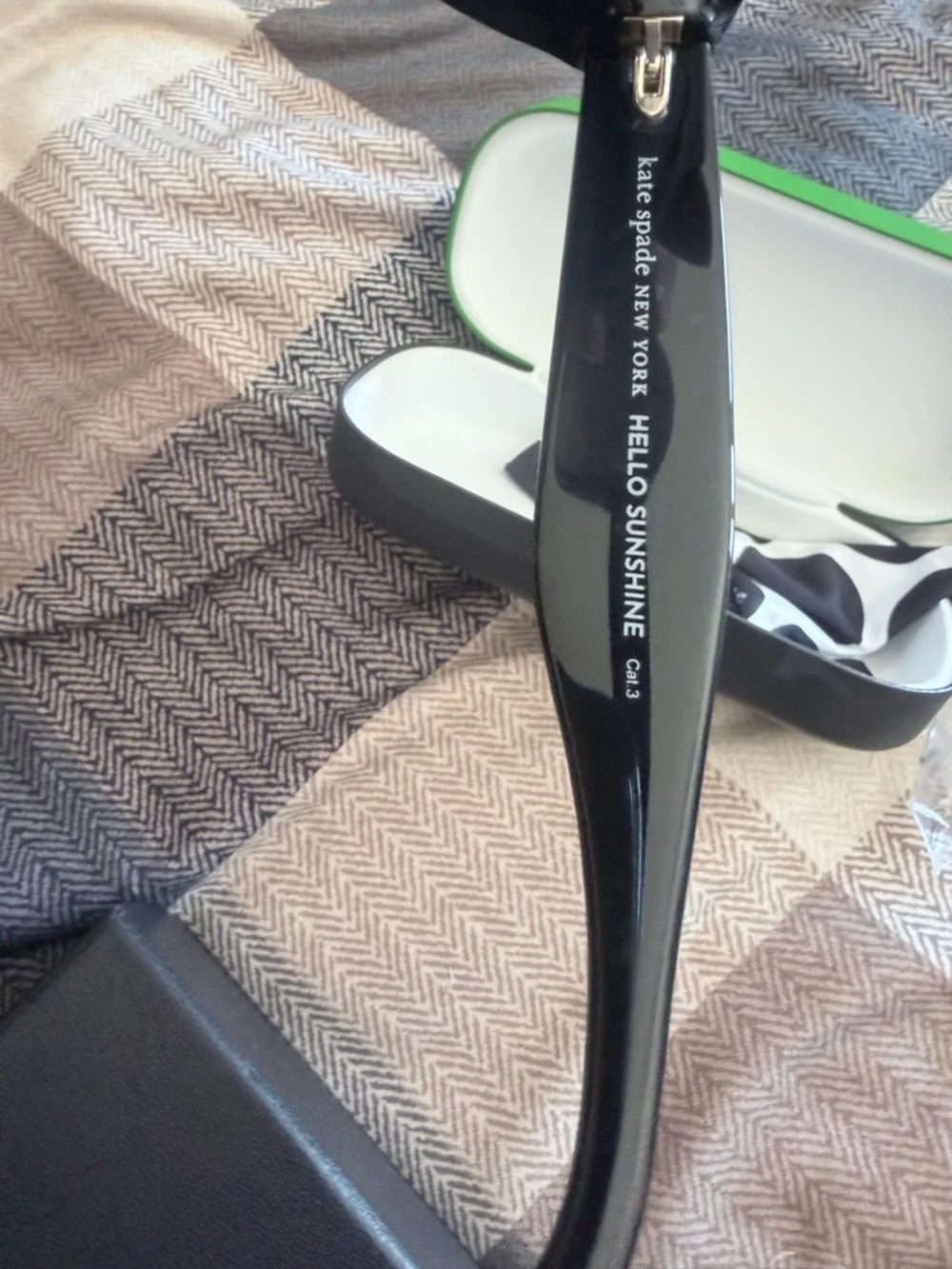Kate Spade Sunnies JUNI/G/S cat-eye black acetate frames w faux pearl stud